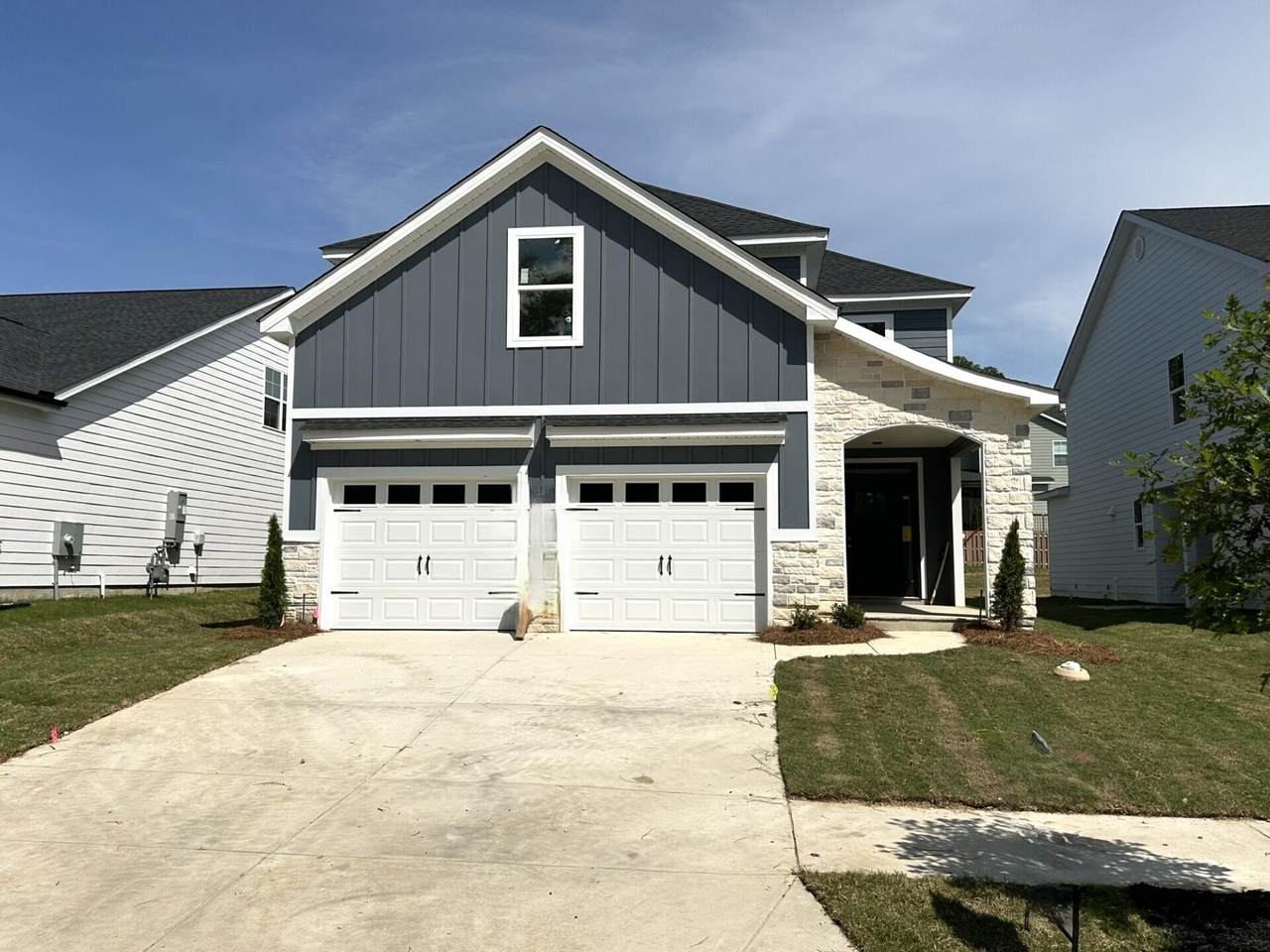 715 Ronaldsay Road - Photo 1