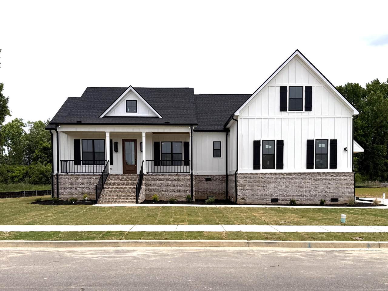 1504 Satilla Place - Photo 1