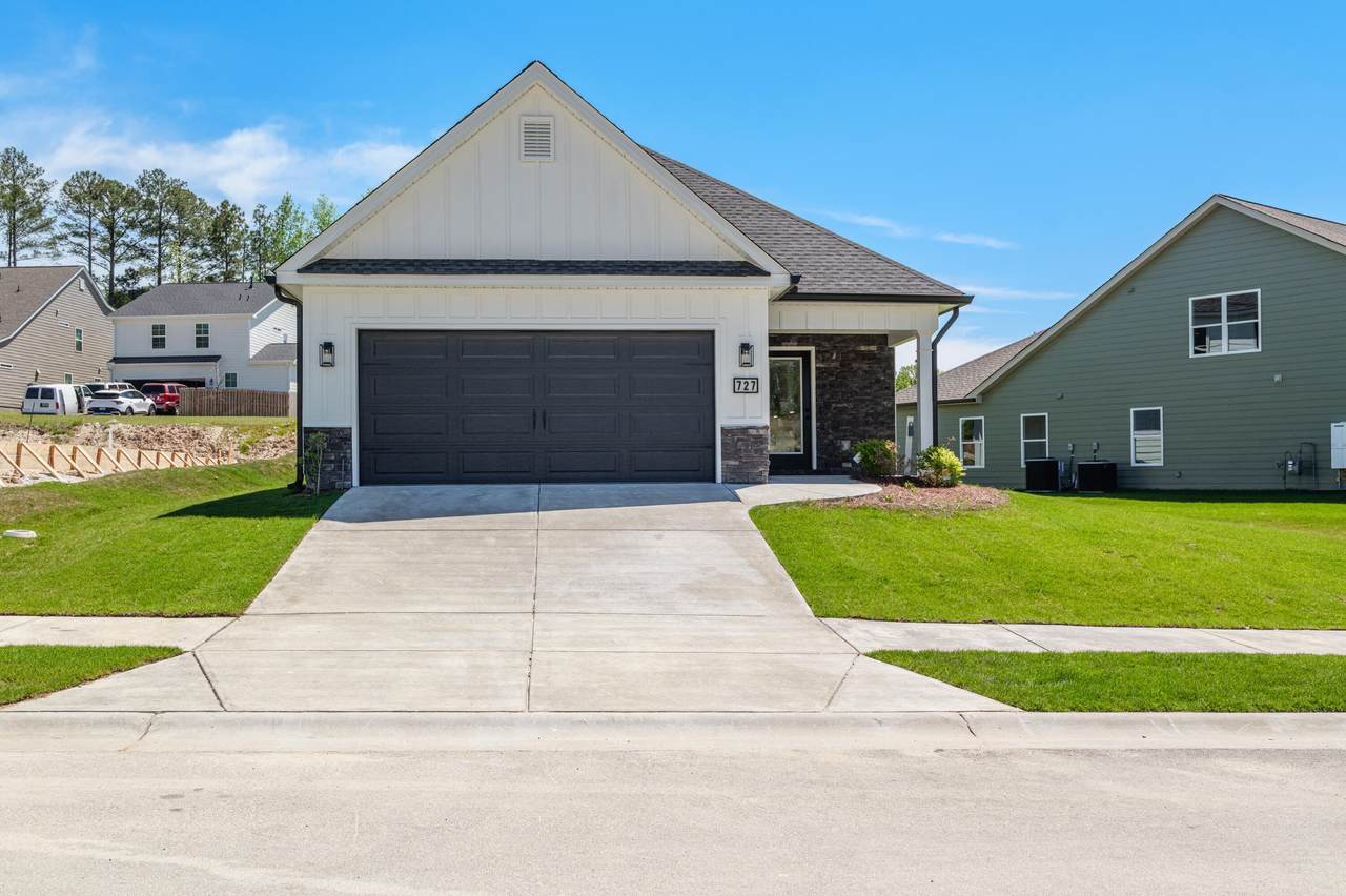 727 Ronaldsay Road - Photo 1