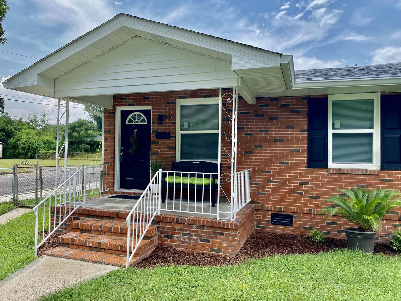 2113 Dyer Street - Photo 1