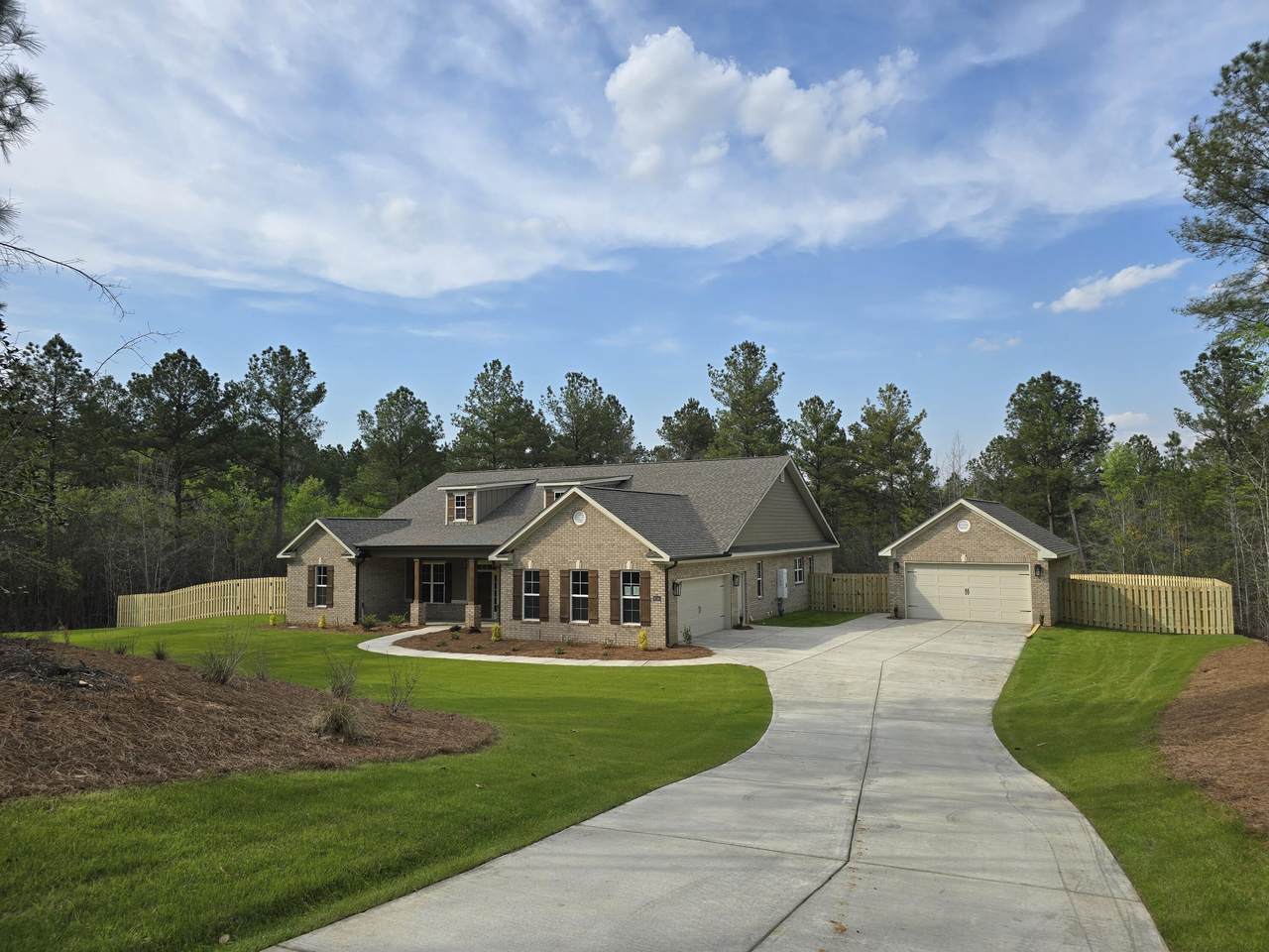 https://bt-photos.global.ssl.fastly.net/augusta/1280_boomver_2_543901-1.jpg