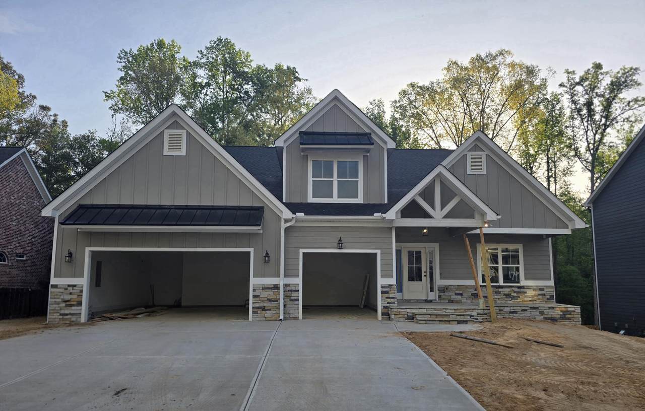 174 Oakbrook Drive - Photo 1