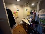 304 Oak Street - Photo 17