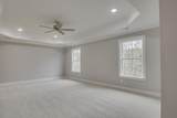 916 Walker Pt Drive - Photo 60