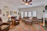 306 Greenview Court - Photo 10