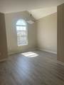 325 Hogan Way - Photo 18