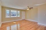 302 Burgess Drive - Photo 8