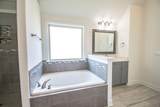 1609 Lindley Lane - Photo 49