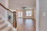 917 Walker Pt Drive - Photo 7