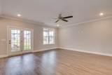 917 Walker Pt Drive - Photo 9