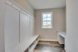 915 Walker Pt Drive - Photo 20