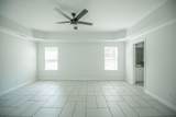 1615 Jamestown Avenue - Photo 26