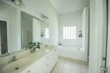 1615 Jamestown Avenue - Photo 29