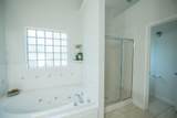 1615 Jamestown Avenue - Photo 31