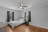 102 Oak Street - Photo 17
