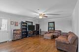 102 Oak Street - Photo 6