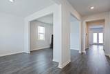 211 Donnington Court - Photo 5