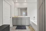 3281 Carmine Avenue - Photo 17