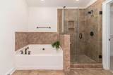 520 Jutland Way - Photo 32