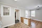 2718 Oakland Avenue - Photo 10