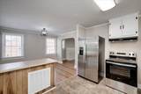 2718 Oakland Avenue - Photo 11