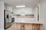 2718 Oakland Avenue - Photo 9