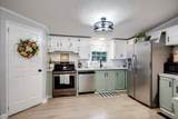 659 Thenas Garden - Photo 6