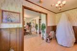 2905 Greenwood Highway - Photo 11
