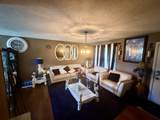 805 Perry Court - Photo 15
