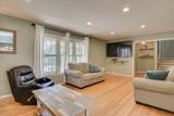 812 Hammond Drive - Photo 22