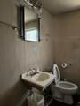 1539 Chestnut Street - Photo 21