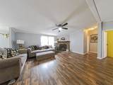 2142 Ridgeview Drive - Photo 5