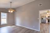 2115 Oakleaf Way - Photo 10