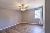 2115 Oakleaf Way - Photo 13