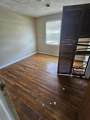 109 E Walker Street - Photo 18
