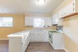 402 Robinson Avenue - Photo 5