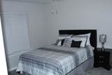 1802 Honeysuckle Way - Photo 21
