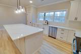 1021 Pointe Court - Photo 12