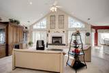 192 Memorial Drive - Photo 14