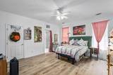 220 Bainbridge Dr - Photo 15