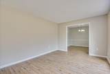 2303 Buckingham Court - Photo 9