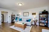 603 Trafalgar Lane - Photo 8
