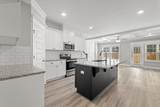 1007 Linsmore Avenue - Photo 2