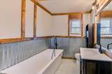 2246 Cadden Road - Photo 31