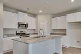 1012 Amber Way - Photo 15