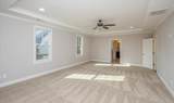 206 Dixon Court - Photo 48