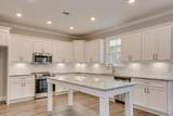 908 Walker Pt Drive - Photo 14