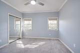 305 Kingfisher Point - Photo 27