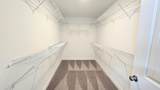 927 Holbrook Drive - Photo 9