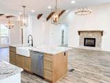126 Elliott Circle - Photo 7